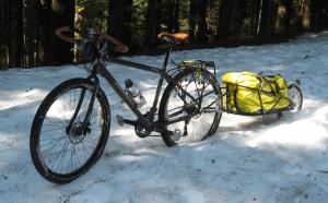 Touring Bike & Bob Trailer